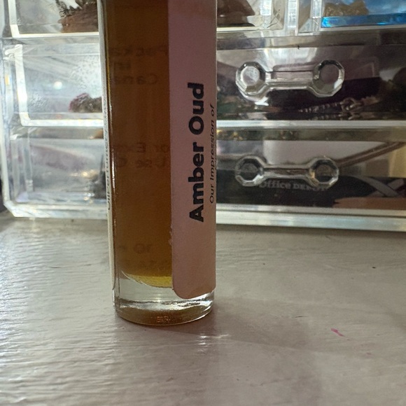 Oil perfumery- designer fragrances oils - Picture 3 of 3